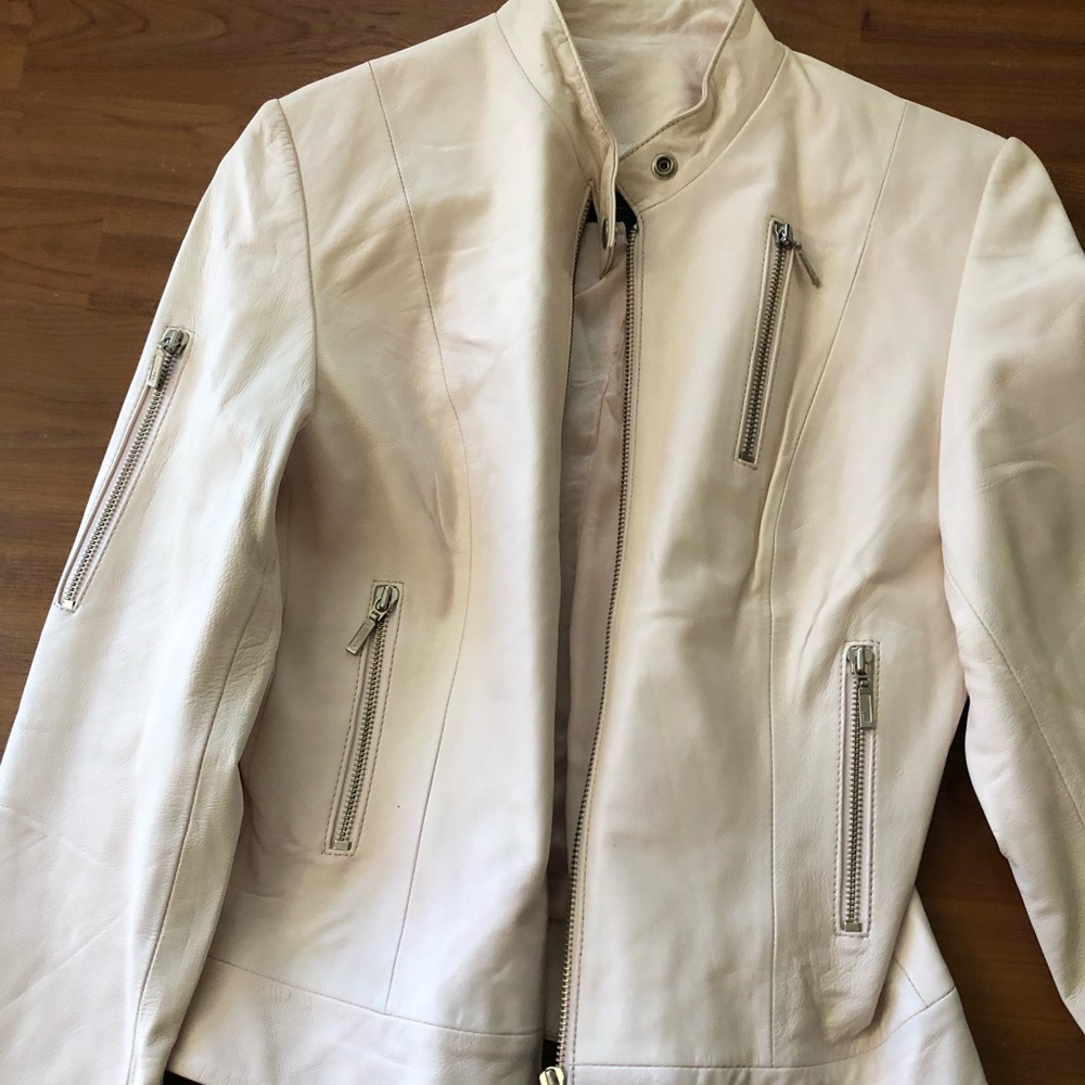 Light pink real leather women’s bomber jacket
